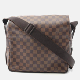 Louis Vuitton: Коричневая сумка 