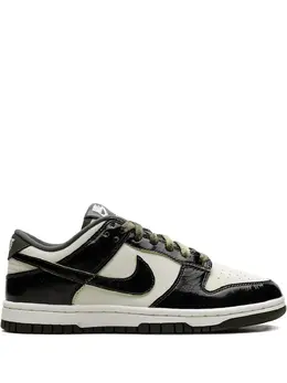 Nike: Белые кроссовки  Dunk Low