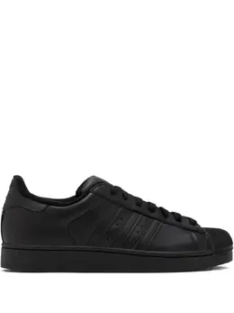 adidas: Чёрные кроссовки  Superstar