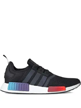 adidas: Чёрные кроссовки  NMD_R1