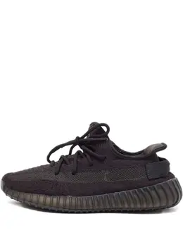 adidas Yeezy: Чёрные кроссовки 