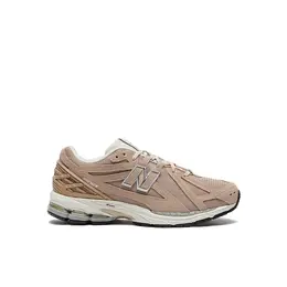 New Balance: Бежевые кроссовки 