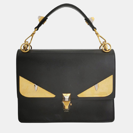 Fendi: Чёрная сумка на руку  Kan I