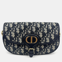 Dior: Голубая сумка 