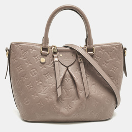 Louis Vuitton: Бежевая сумка 