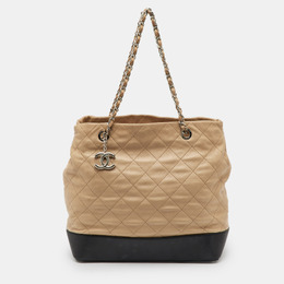 Chanel: Бежевая сумка 