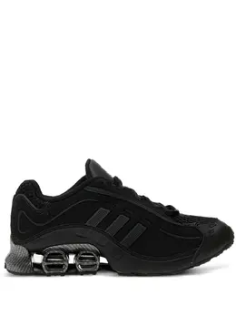 adidas: Чёрные кроссовки 