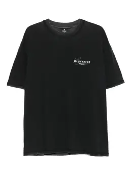 Represent: Чёрная футболка 