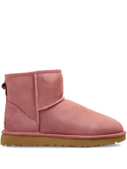 UGG: Розовые ботинки  Classic Mini II