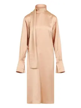 Carven: Розовый шарф 