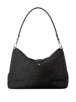 FENDI: Чёрная сумка  FF