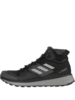 adidas: Чёрные кроссовки  Terrex