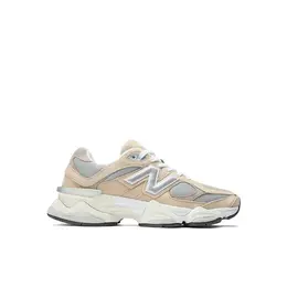 New Balance: Бежевые кроссовки  9060