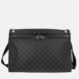 Louis Vuitton: Чёрная сумка 