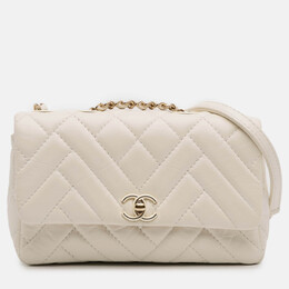 Chanel: Клатчі 