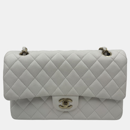Chanel: Білі сумки 