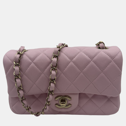 Chanel: Розовая сумка 