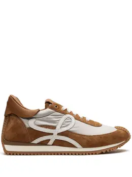 LOEWE: Белые кроссовки  Flow Runner
