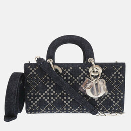 Dior: Блакитні сумки 