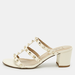 Valentino: Сандалі  Rockstud