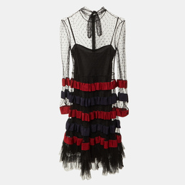 RED Valentino: Чорні сукні 