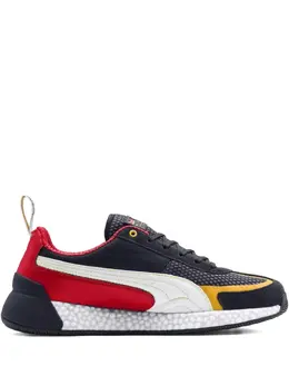 PUMA: Красные кроссовки 