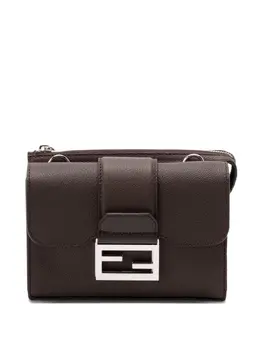 FENDI: Коричневая сумка  Baguette