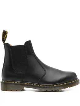 Dr. Martens: Чёрные ботинки 