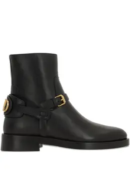 Valentino Garavani: Чёрные ботинки 