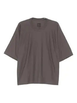 Homme Plissé Issey Miyake: Тёмная футболка 