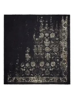 Faliero Sarti: Чёрный шарф 