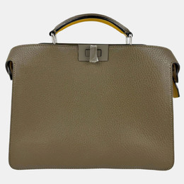 Fendi: Сумка  Peekaboo ISeeU цвета хаки