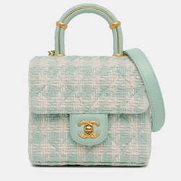 Chanel: Блакитні сумки на руку 