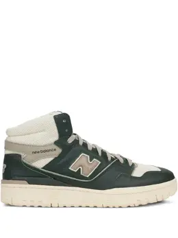 New Balance: Зелёные кроссовки 