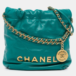 Chanel: Зелені сумки 