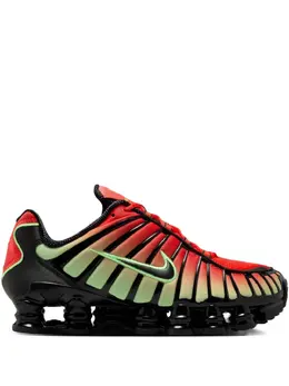 Nike: Красные кроссовки  Shox TL