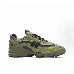 New Balance: Кроссовки цвета хаки 