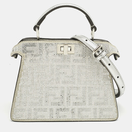 Fendi: Сумки на руку  Peekaboo ISeeU