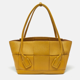 Bottega Veneta: Жёлтая сумка  Maxi Intrecciato