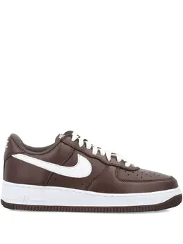 Nike: Коричневые кроссовки  Air Force 1 Low Retro