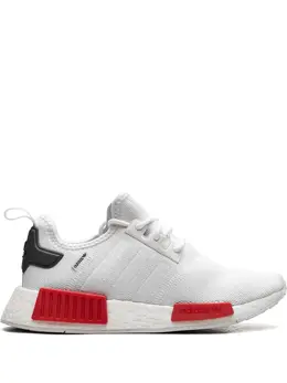 adidas: Белые кроссовки  NMD_R1