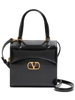 Valentino Garavani: Чёрная сумка 
