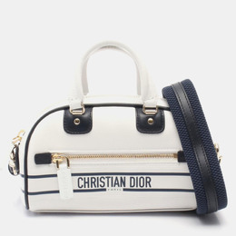 Dior: Білі сумки 