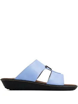 Tod's: Светлые сандалии  T