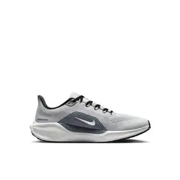 NIKE: Серебристые кроссовки  Air Zoom