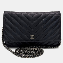 Chanel: Чёрная сумка через плечо 
