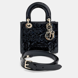 Dior: Чёрная сумка 