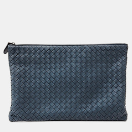 Bottega Veneta: Голубой клатч 