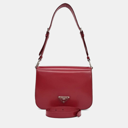 Prada: Красная сумка 