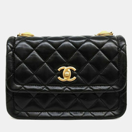 Chanel: Чорні топи 